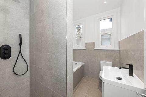 3 bedroom maisonette for sale, Dalkeith Road, Dulwich, London, SE21