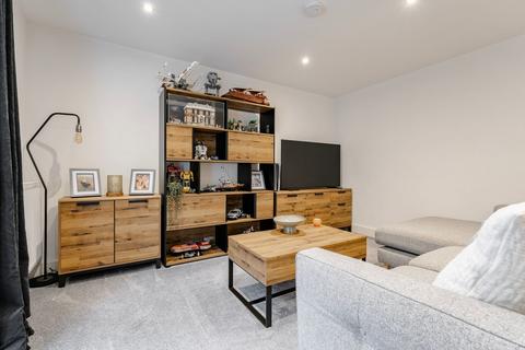 2 bedroom apartment for sale, Granary Close, Wymondham