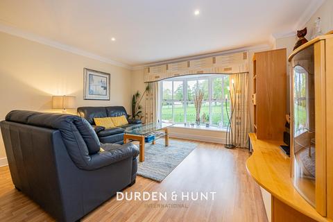undefined, Turpins Lane, Woodford Green, IG8