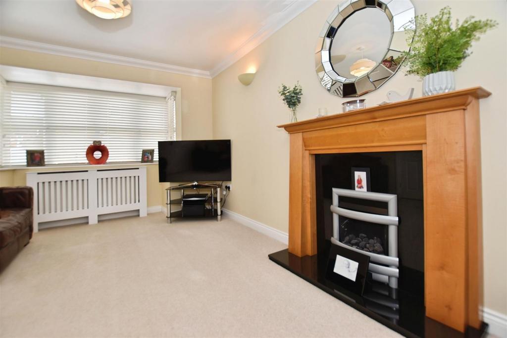 Lounge Feature