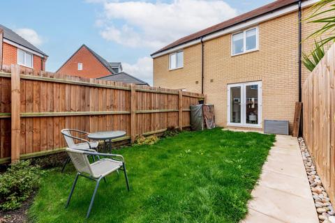 undefined, Rydwar Close, Oulton