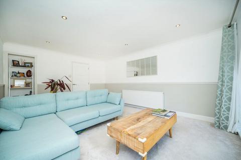 undefined, Spirit Quay, London E1W