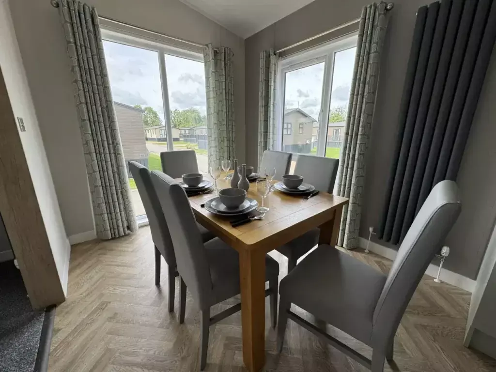 Img 8239 2048x1536.jpg