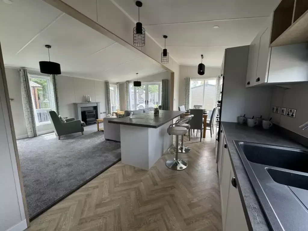 Img 8241 2048x1536.jpg