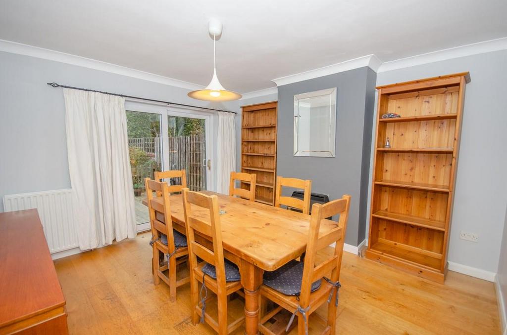 Dining room.jpg