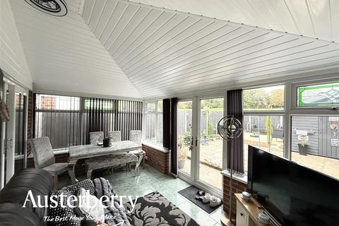 3 bedroom semi-detached house for sale, Tame Walk, Stoke-On-Trent ST3