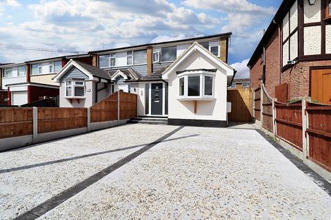 undefined, Orchard Avenue, Hockley SS5