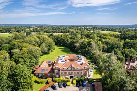 4 bedroom terraced house for sale, Edenbrook Place, Blindley Heath, RH7