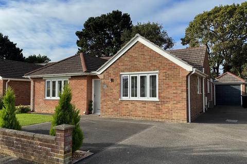 3 bedroom bungalow for sale, Western Avenue Barton on Sea New Milton BH25 7PZ