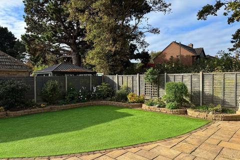 3 bedroom bungalow for sale, Western Avenue Barton on Sea New Milton BH25 7PZ