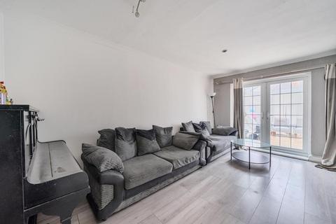 undefined, Slough,  Berkshire,  SL2