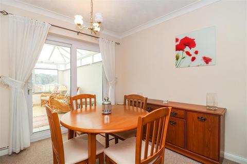 2 bedroom semi-detached bungalow for sale, Covert Road, Northchurch, Hertfordshire, HP4 3RS