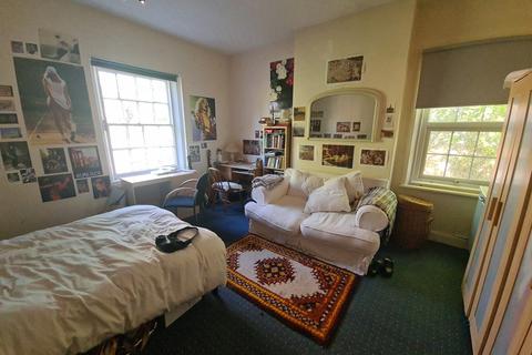 undefined, 63c Victoria Road, Leeds LS6