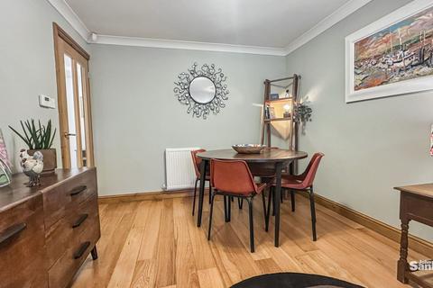 2 bedroom detached bungalow for sale, Hereford Avenue, Mansfield Woodhouse, NG19