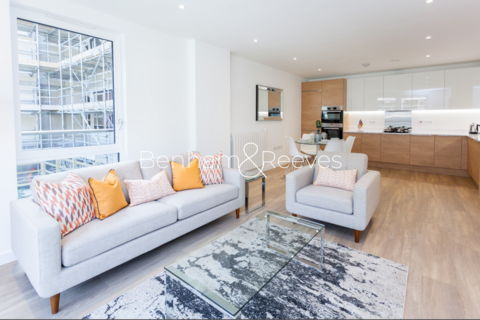 3 bedroom apartment to rent, Ashton Reach, London SE16