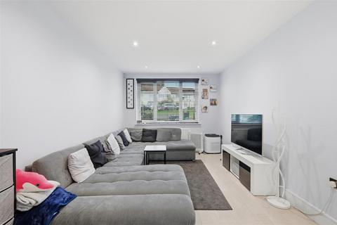 undefined, Theydon Grove, Woodford Green