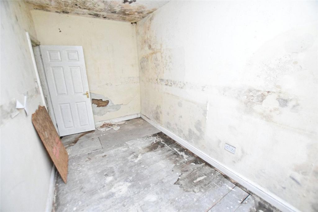 Ground Floor Bed 1