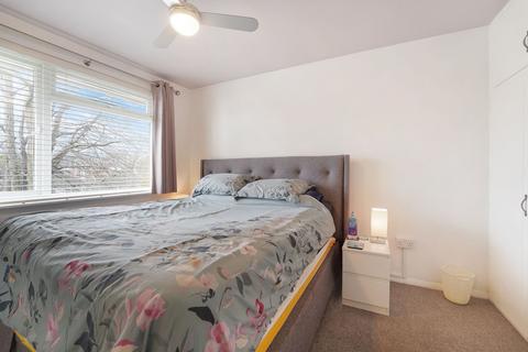 undefined, King Charles Road, Surbiton KT5