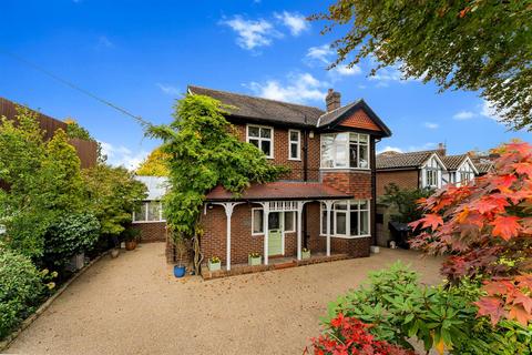 4 bedroom detached house for sale, Altrincham Road, Wilmslow