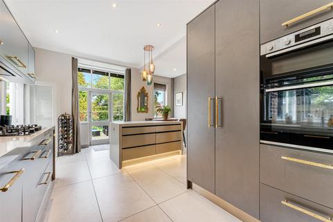 4 bedroom detached house for sale, Altrincham Road, Wilmslow