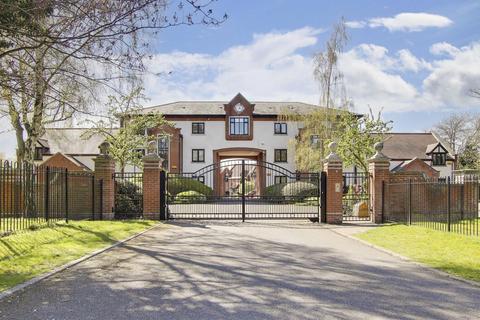 Old Lodge Drive, Nottingham NG5