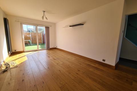 3 bedroom terraced house to rent, Mercury Close, Southampton SO16