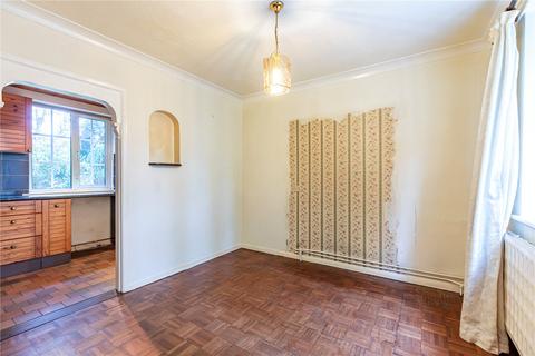 3 bedroom detached house for sale, London Road, Newbury, Berkshire, RG14