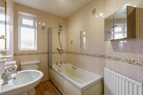 undefined, Great North Road, Gosforth, NE3