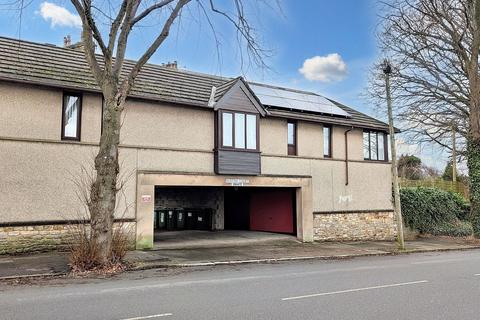 1 bedroom apartment for sale, Barton Court, Bowerham | Modernised over 55s apartment