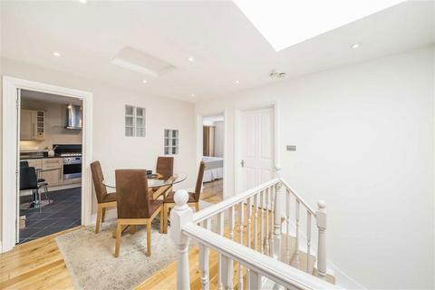 2 bedroom flat to rent, Westbourne Terrace, London W2