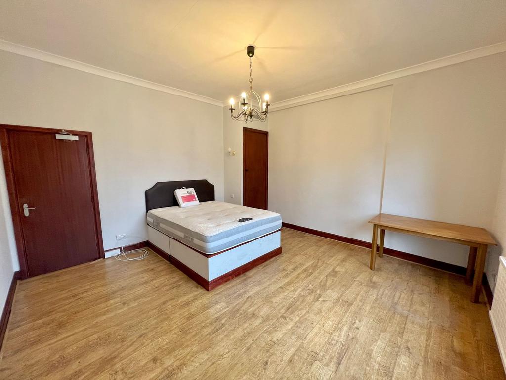 Living &amp; Bedroom Area