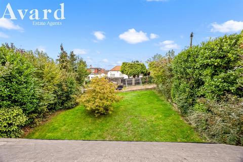4 bedroom semi-detached bungalow for sale, Lomond Avenue, Brighton BN1