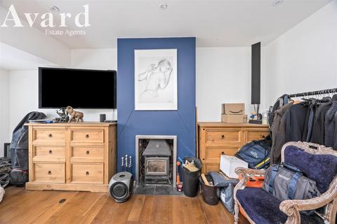 4 bedroom semi-detached bungalow for sale, Lomond Avenue, Brighton BN1