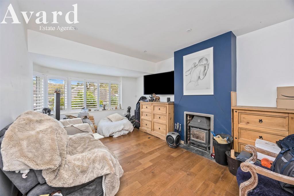 Lomond Avenue, 15 002.JPG