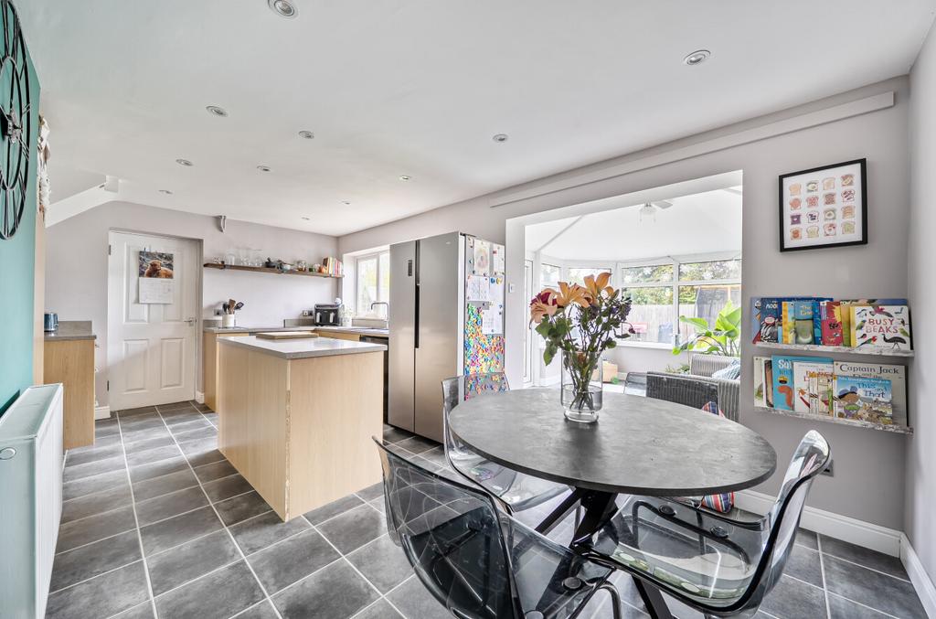 Kitchen/Dining Room