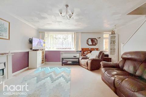 4 bedroom townhouse for sale, St Fabians Drive, Chelmsford