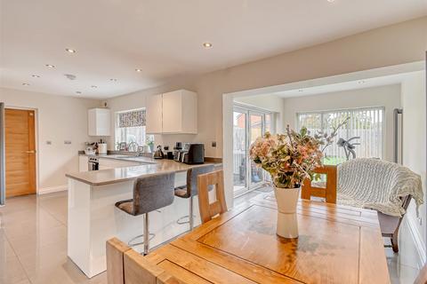 undefined, 12 Queensway Drive, Bridgnorth