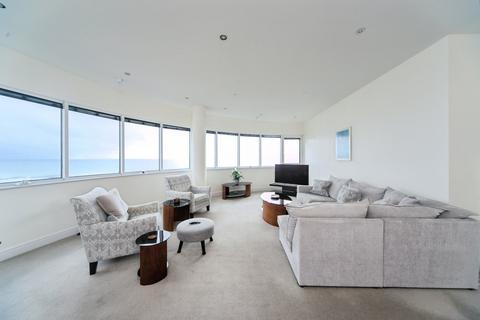 3 bedroom apartment for sale, Egerton Road, Bexhill-on-Sea TN39