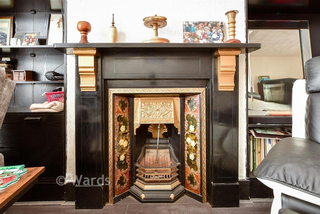 Internal Feature