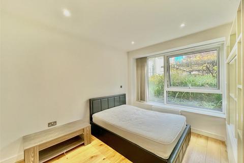undefined, Lampton Road, Hounslow TW3