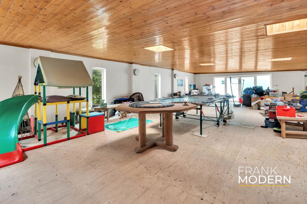 Pool House