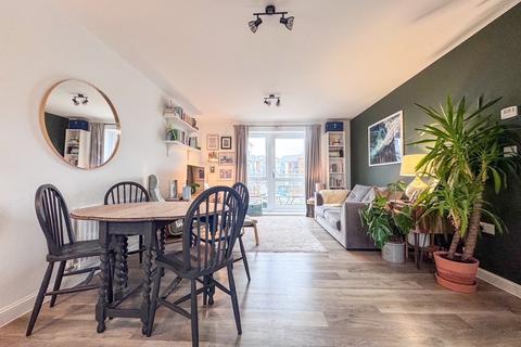 2 bedroom apartment for sale, Mansell Road, Patchway, Bristol, Gloucestershire, BS34
