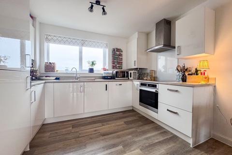 2 bedroom apartment for sale, Mansell Road, Patchway, Bristol, Gloucestershire, BS34