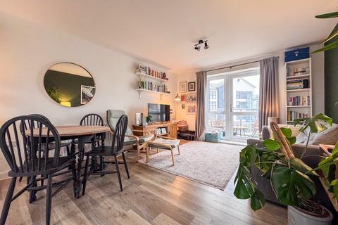 2 bedroom apartment for sale, Mansell Road, Patchway, Bristol, Gloucestershire, BS34