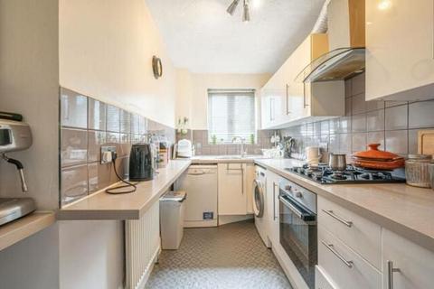 8 Dover Close, London, NW2 1AQ
