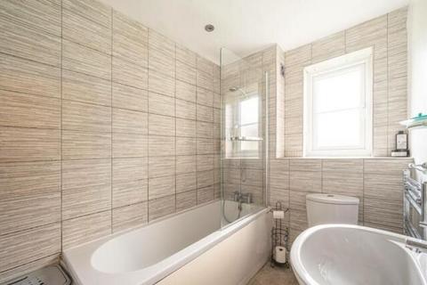 8 Dover Close, London, NW2 1AQ