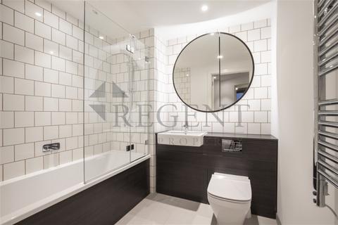 undefined, Royal Docks West, Western Gateway, E16