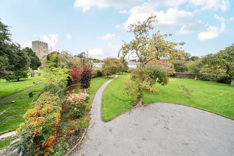 undefined, Newton Square, Bampton, Tiverton, Devon, EX16