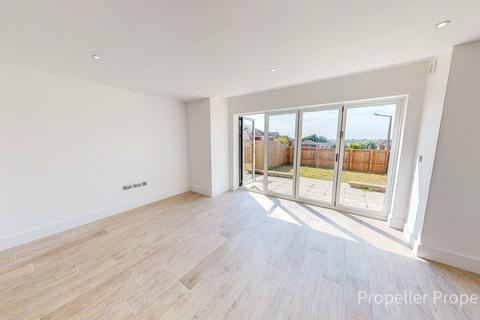 undefined, Lyster Close, Prenton CH43