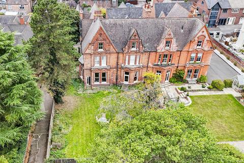 undefined, Lenton Avenue, The Park NG7